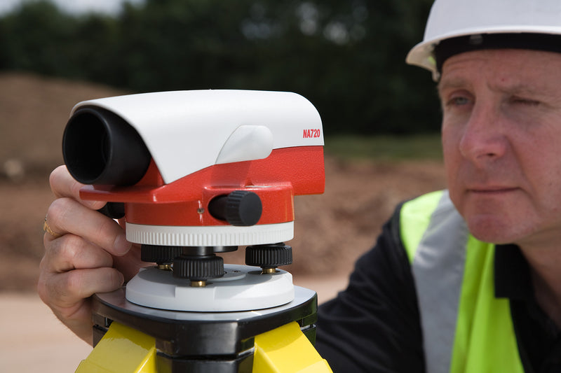 Leica NA724 Automatic Level being used on a construction site