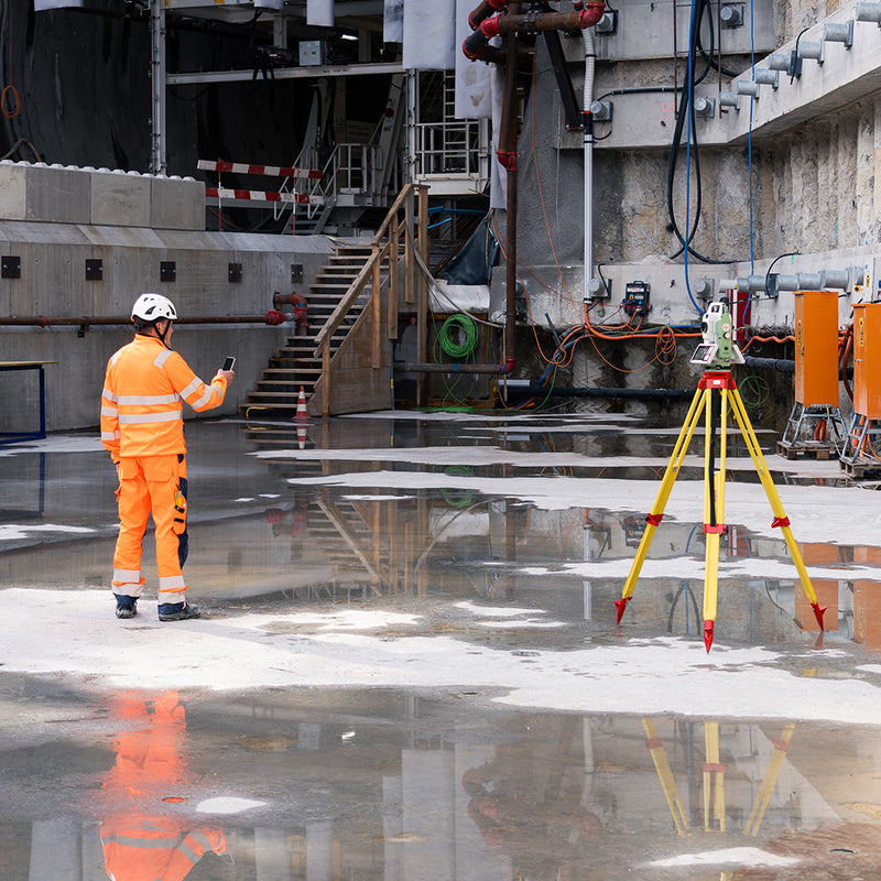 Leica Viva TS20 Robotic Total Station – One Point Survey Equipment Ltd